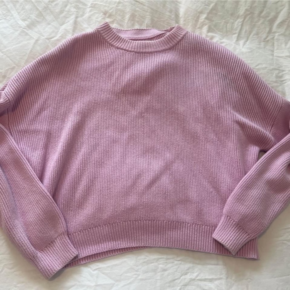 Abercrombie & Fitch Pink Crew Neck Sweater